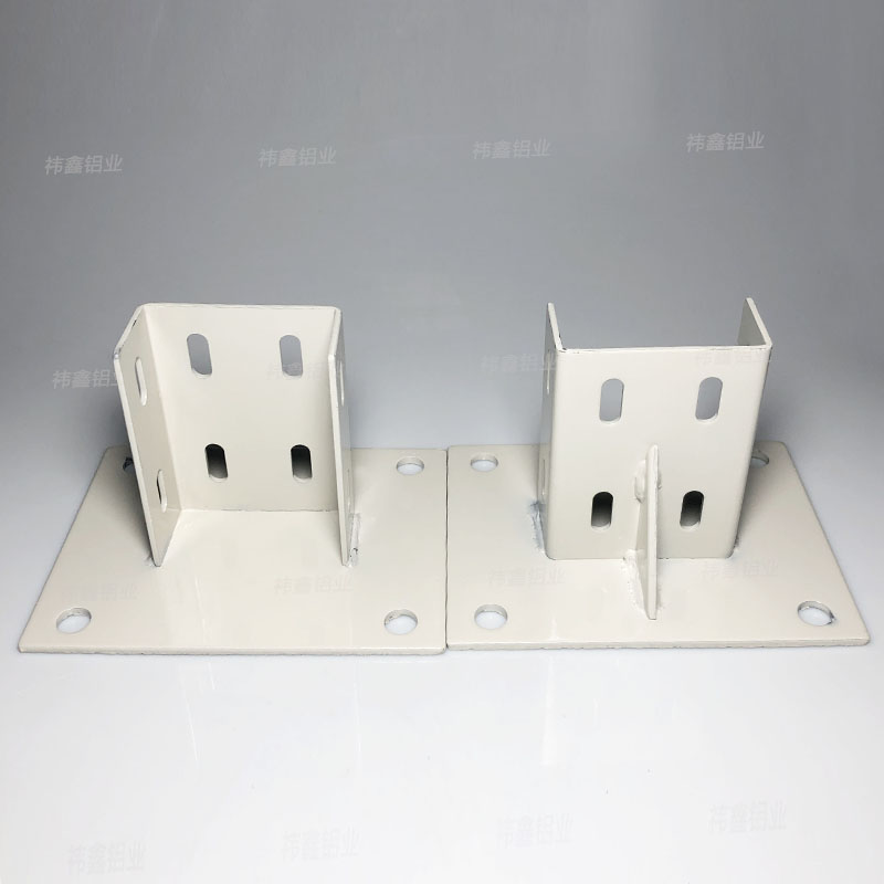 四方地脚坐 图3